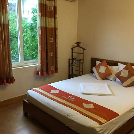Hotel Saigon Palace Tran Quoc Hoan Hanoi Exterior foto