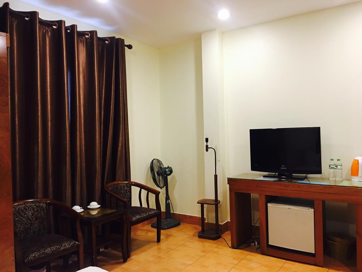 Hotel Saigon Palace Tran Quoc Hoan Hanoi Exterior foto